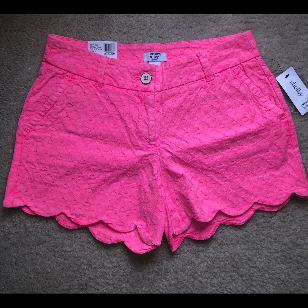 Lilly Pulitzer Scallop Shorts Crown & Ivy